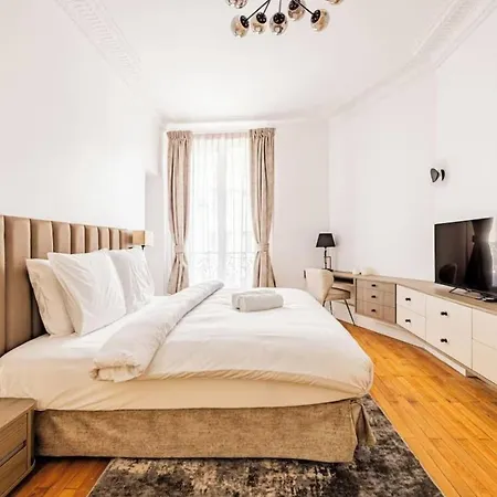 Sehr Zentrale Unterkunft Mit Wohlfuehlfaktor Apartment *
