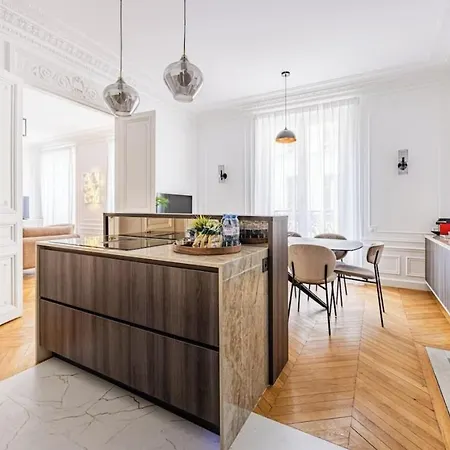 Apartment Sehr Zentrale Unterkunft Mit Wohlfuehlfaktor Munich